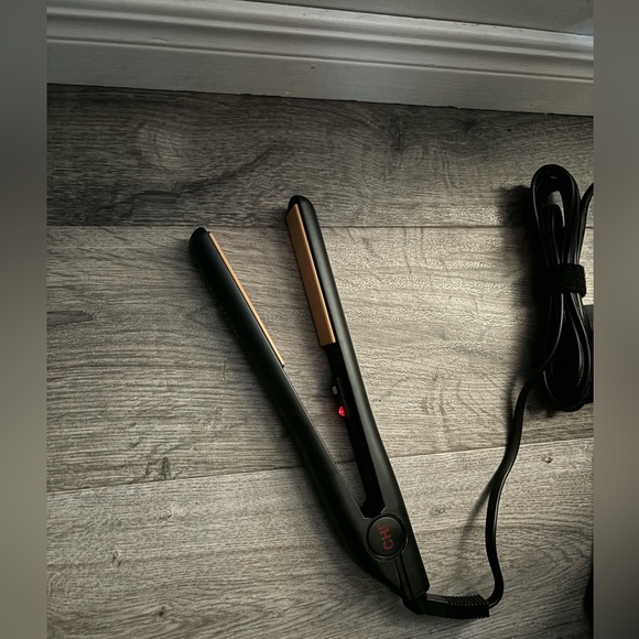 Brand New in Box CHI 1 inch ceramic straightener - Picture 7 of 7